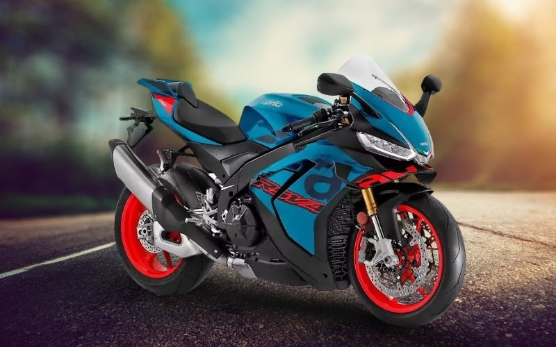 Aprilia RSV4 1100 Factory